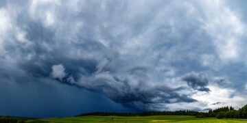 Dėl audros padarinių Vilniaus rajonas skelbia ekstremalią situaciją