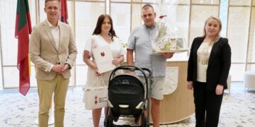 Pasveikintas 500-asis šių metų Vilniaus rajono naujagimis