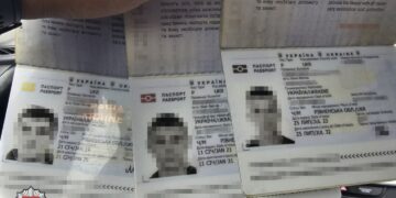 Neteisėtai mūsų šalyje „užsibuvę“ užsieniečiai siunčiami namo