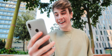 Z karta pasitiki komentarais socialiniuose tinkluose: atsakė, kodėl tai gali būti žalinga