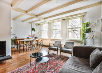 Tyrimas atskleidė, kokiomis sumomis lietuviai vertina savo namų turtą