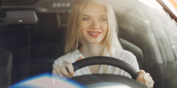 Skriejanti aštuoniolikmetė: 144 km/h kai leistinas greitis tik 70 km/h