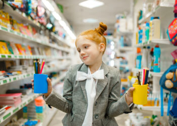 Artėja mokslo metai: kiek kainuoja mokinio rinkinys?