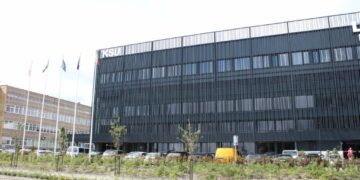 Atidaroma pirmoji Lietuvoje Aviacijos ir kosmoso akademija