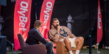 Jonas Valančiūnas apie rinktinę: „Pirmiausia turime visi pažiūrėti į veidrodį“