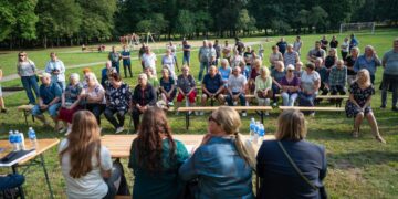 Nemalonus kvapas Skaidiškėse: su gyventojais aptarta įmonių „EKO perdirbimas“ ir „Retroplast“ veikla