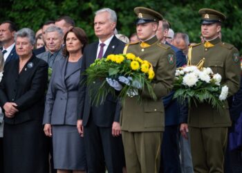 Medininkų žudynių 33-osios metinės: pagerbta žuvusiųjų atmintis