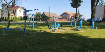 Turgeliuose įrengti lauko treniruokliai