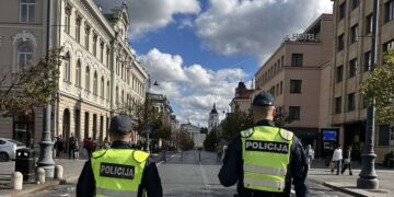 Tarptautinę dieną be automobilio – policininkai patruliavo pėsčiomis