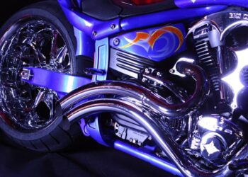 Motociklų padangos: kaip pasirinkti tinkamas savo plieniniam žirgui?