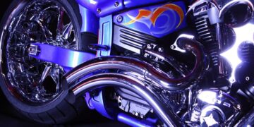 Motociklų padangos: kaip pasirinkti tinkamas savo plieniniam žirgui?