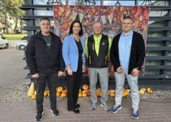 Žemės ūkio ministras skyrė padėkas trims rajono ūkininkams