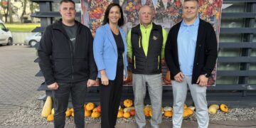 Žemės ūkio ministras skyrė padėkas trims rajono ūkininkams