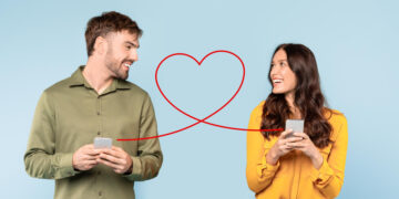 Priklausomybė nuo meilės: kaip pažinčių programėlės „išnaudoja“ vartotojus