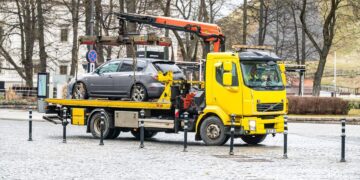 Skubiai prašoma patraukti nenaudojamus automobilius (sąrašas). Jie bus pašalinti