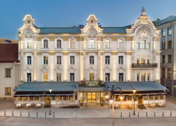 Sostinės viešbučiui – net treji laurai prestižiniuose prabangiausių pasaulio viešbučių apdovanojimuose