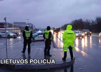 Šį kartą fiksuoti pažeidėjai A juostoje: vairuotojai važiuoja kaip įprasta kelio dalimi