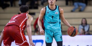 „Wolves Twinset“ pergalių serija pratęsta rezultatyviose rungtynėse Utenoje