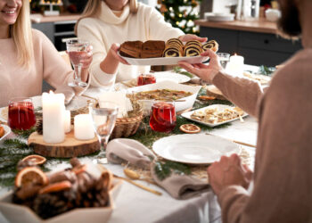 Patarimai, kaip teisingai rūšiuoti maisto likučius nuo kalėdinio stalo?