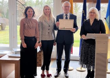 Tarptautinėje Kalėdų labdaros mugėje surinka rekordinė 136 tūkst. eurų suma