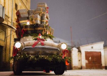 Prasidėjo kalėdinė gastro mugė Lukiškių kalėjime