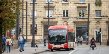 Populiariausi sostinės viešojo transporto maršrutai – ar ir jums tenka jais keliauti?