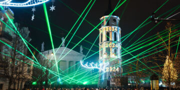 Įspūdingi Naujieji Vilniaus Katedros aikštėje – be fejerverkų