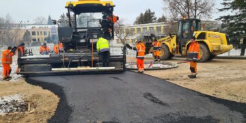 Baigiamas kelių asfaltavimo sezonas. Per metus pasiektas rekordas