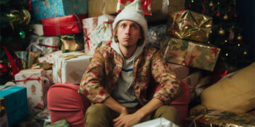 Kalėdinės dovanos neatitiko lūkesčių? Ekspertas pataria, kaip su jomis pasielgti