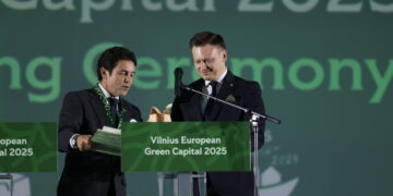 Prasideda Naujininkuose sprogusio daugiabučio atstatymas: savivaldybės prisidės iki 50 tūkst. eurų