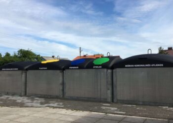 Sodų bendrijose planuojama įrengti pusiau požemines atliekų konteinerių aikšteles