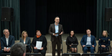 Savivaldybės vadovai susitiko su Onuškio seniūnijos gyventojais