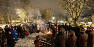 Sausio 13-osios įvykius Vilniaus rajonas prisiminė atminimo laužais