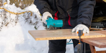 Statybos žiemą – misija įmanoma: patarimai, kaip išvengti nuostolių