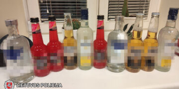 Požeminėje perėjoje policija užklupo alkoholio perdavimą nepilnamečiams