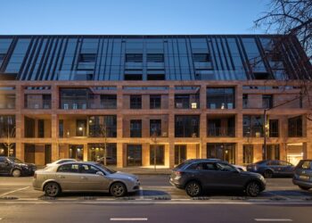 Japoniška dvasia alsuojančios haiku architektūros pavyzdžių yra ir Vilniuje