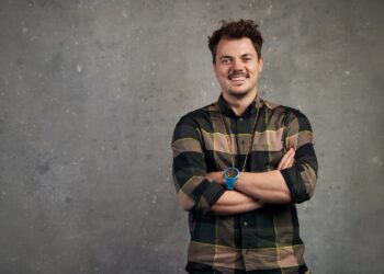 Ekspertai atskleidė, kam ir kada geriau nenaudoti „ChatGPT“