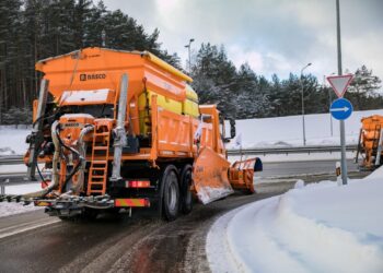 Žiemos sezono apžvalga: Vilniuje išbarstyta daug mažiau druskos