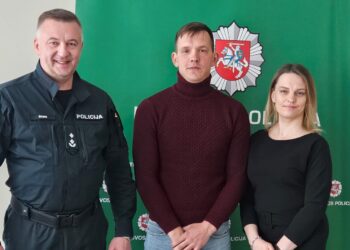 Padėkota drąsiai porai išgelbėjusiai skęstantį senolį