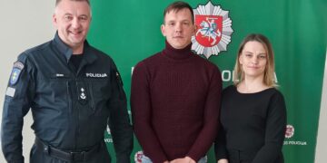 Padėkota drąsiai porai išgelbėjusiai skęstantį senolį