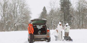 Žiemos kelionės automobiliu su šeima – ar saugu ir kaip pasiruošti?