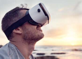 Virtualios realybės patirtis „Pasaulių Sutvėrimas“ atvyksta į Trakus