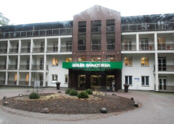 Siūloma suteikti galimybę gyventojams susigrąžinti per COVID-19 pandemiją sumokėtas baudas