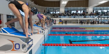 Nemokami baseinai Vilniaus senjorams: iniciatyva tęsis ir vasarą, skelbiamas tvarkaraštis