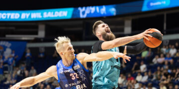 Trečiosios vietos klausimas spręsis paskutiniajame ture – „vilkai“ palaužė jonaviečius