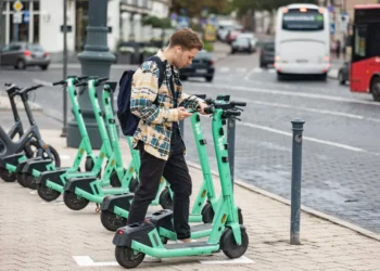 Šiemet Vilniuje el. paspirtukų stovėjimo vietų padaugės daugiau nei trečdaliu