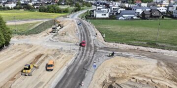 Nesvyžiaus gatvės rekonstrukcija Bukiškyje: darbai įgauna pagreitį