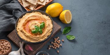 Trys originalūs receptai „Eurovizijos“ vakarėliui su spalvingosiomis paprikomis