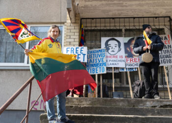 Vilniuje prie Kinijos ambasados surengtas Tibeto rėmėjų piketas