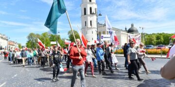 Vilniuje pragužėjo lenkų tautiškumo paradas